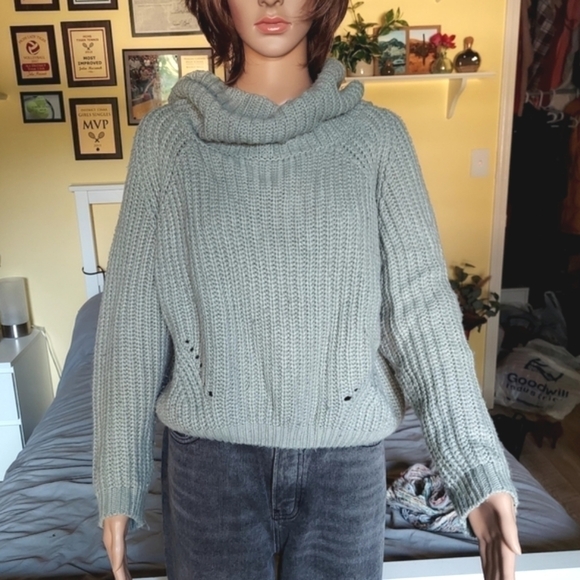 Moon & Madison Cowl Neck Drop Shoulder Cropped Sweater - Picture 3 of 13